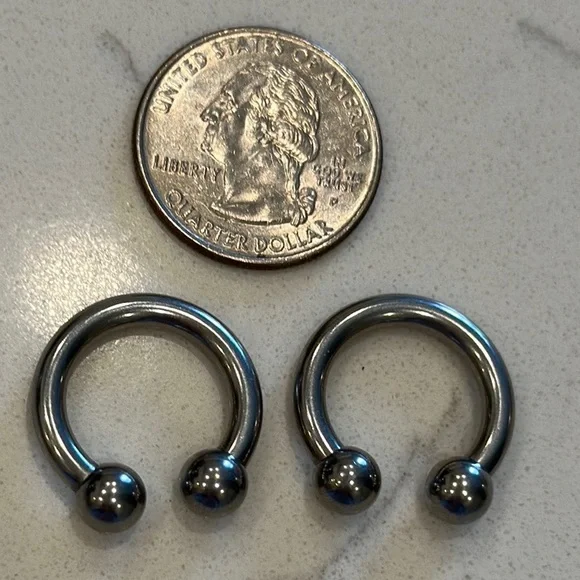 Par nternally Threaded Horseshoes Crcular Barbell Surgcal Steel 0g